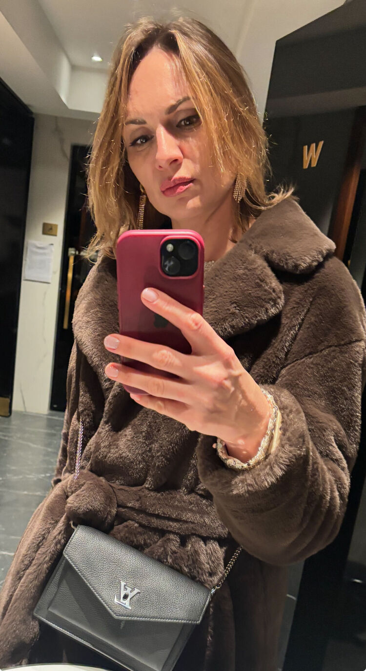 ���� 54926913 ������� Galina, 45 ���, ���� ���������� � Herceg-Novi