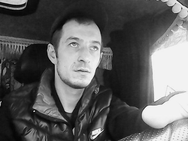  ,   Denis, 40 ,   ,   , c 