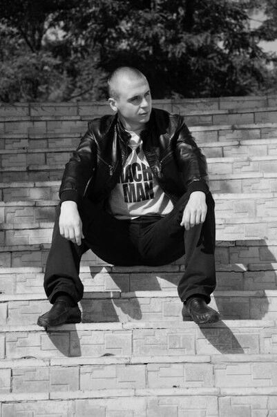  10771553  Stanislav, 40 ,    Warszawa