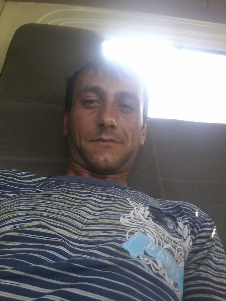  12722923  , 37 ,    