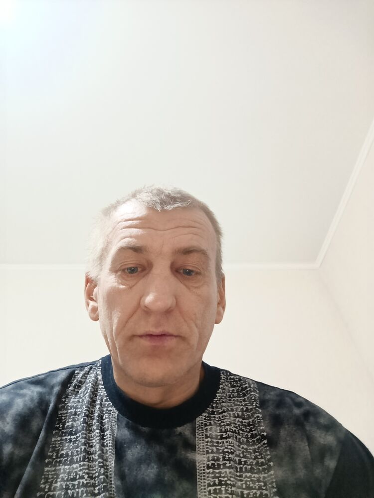  48079273  , 49 ,    