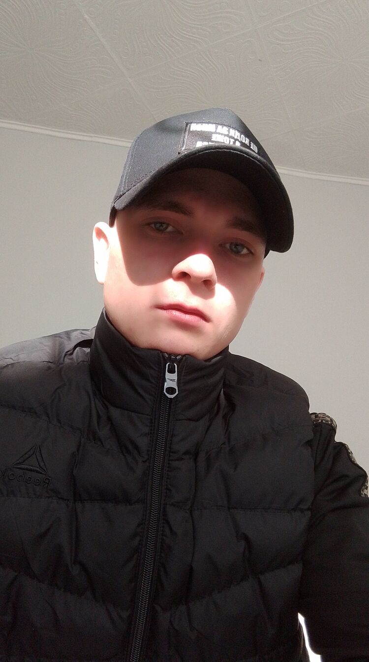  53247103  Vitaly, 21 ,    