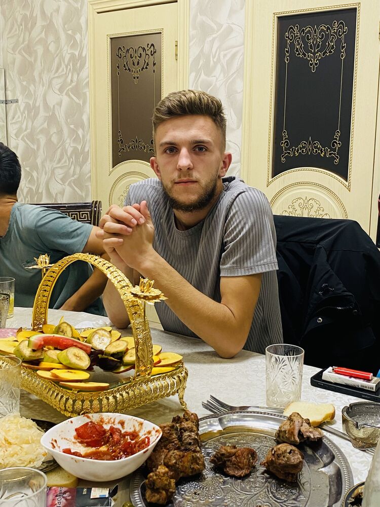 ���� 49354633 ����� ��������, 25 ���, ���� ���������� � ������