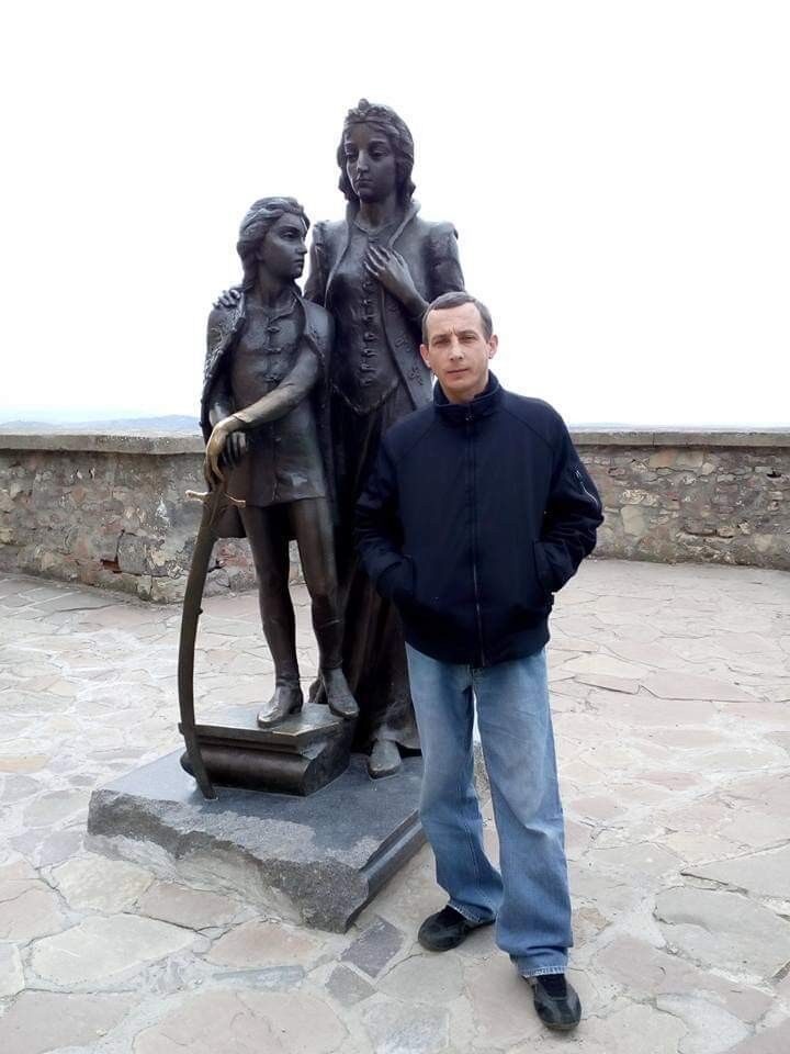 ,   Ivan, 44 ,   ,   , c 