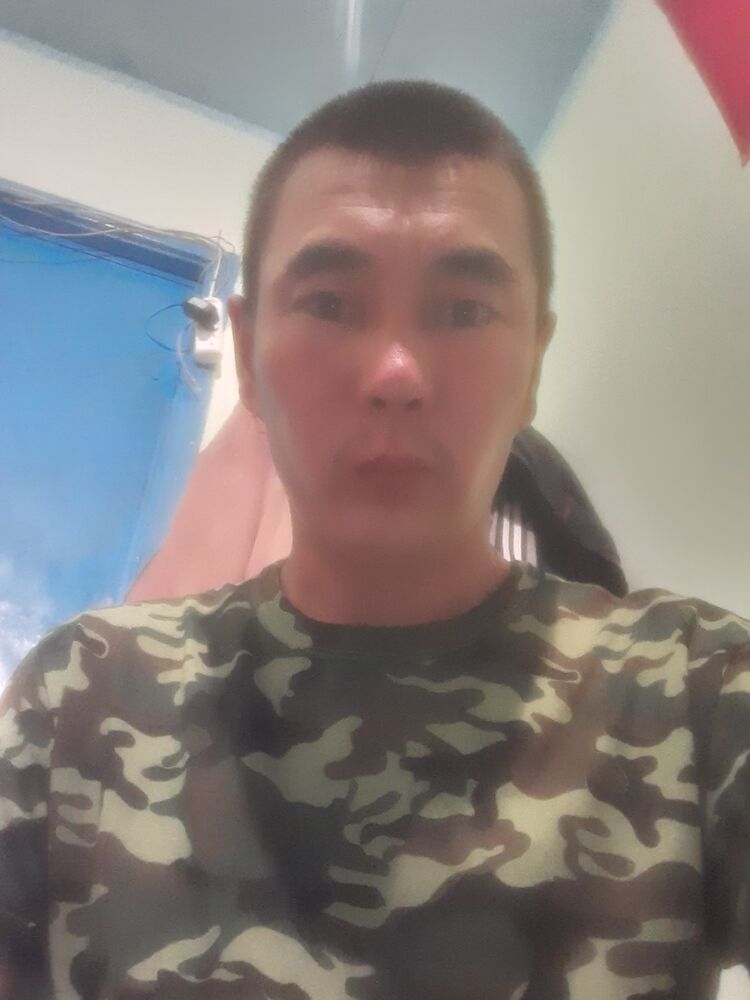  24794863  , 40 ,    