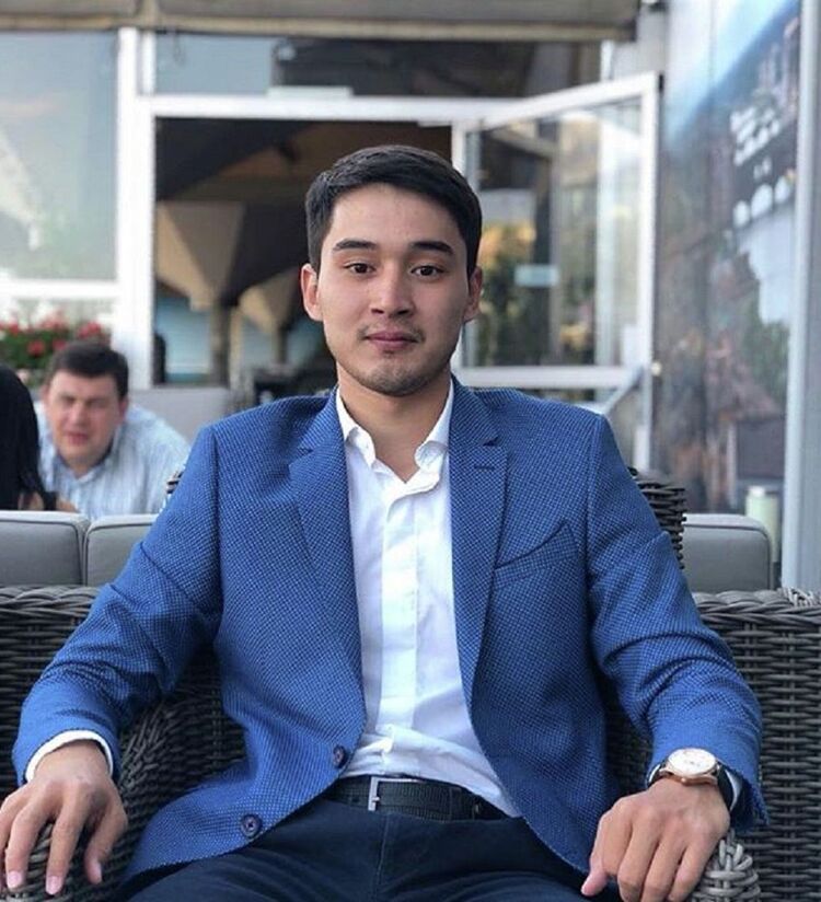 ���� 37944593 ������� �������, 27 ���, ���� ���������� � ������������