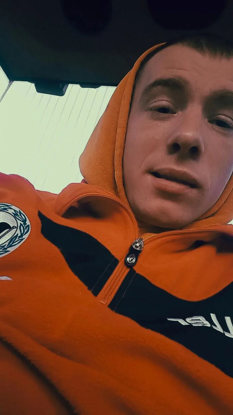  42941753  , 23 ,    