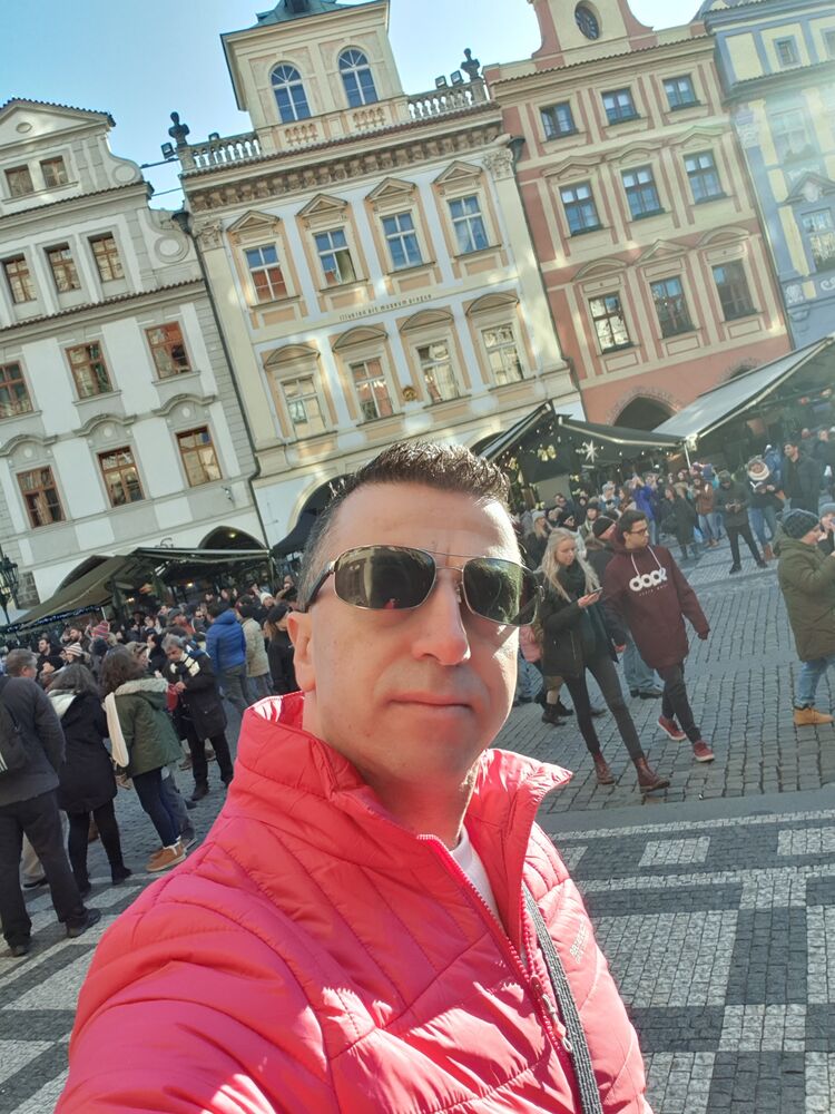  25259393  Bo, 46 ,    Praha