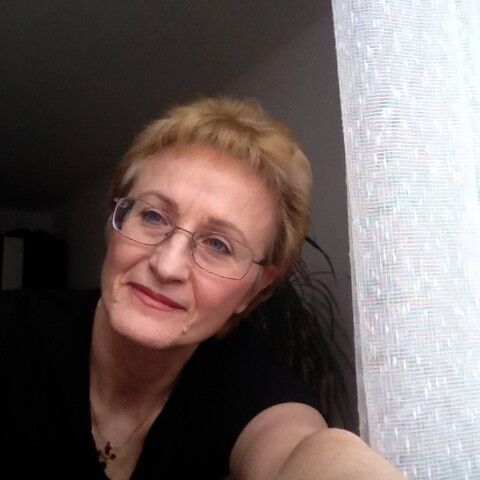  9589873  Vera, 67 ,    