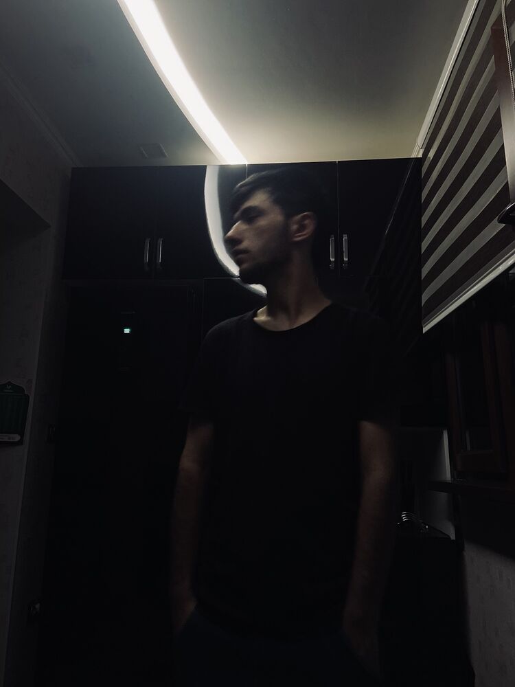  42846213  Rustam, 23 ,    