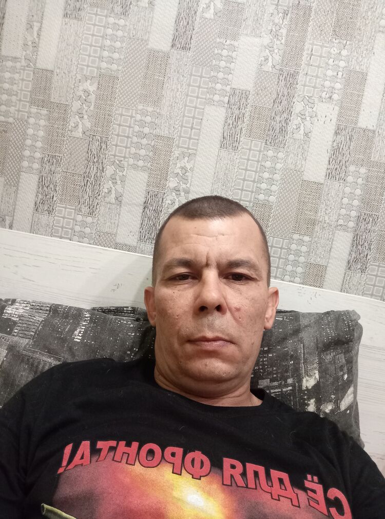  45714313  , 42 ,    --