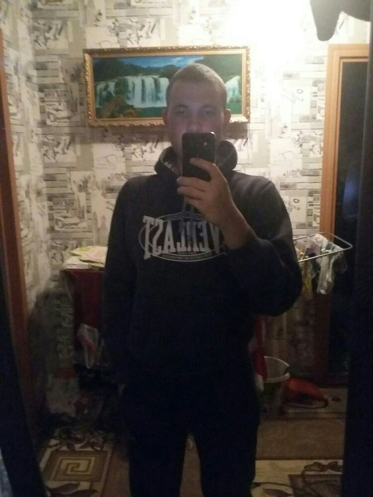  22497453  , 32 ,    