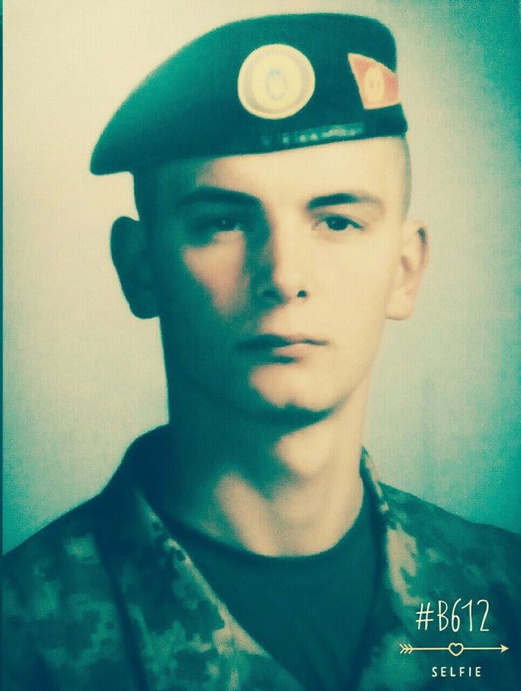  ,   , 28 ,   