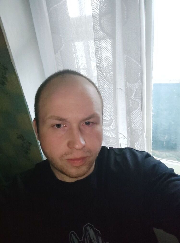  22609693  , 30 ,    
