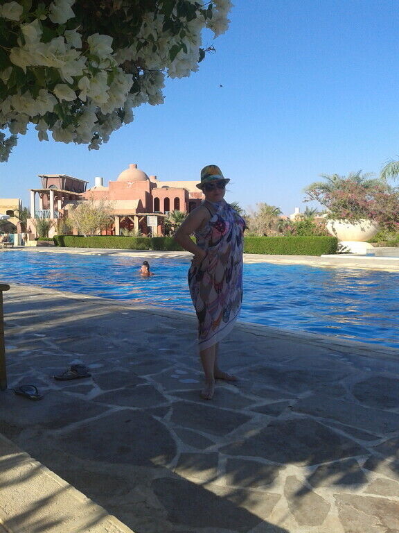  53729783  Alla, 39 ,    