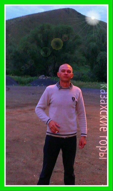  6294553  Sergei, 47 ,    