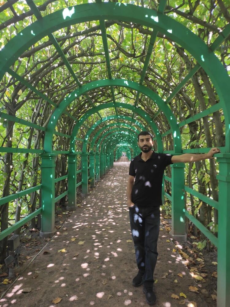  ,   Azad, 32 ,   ,   