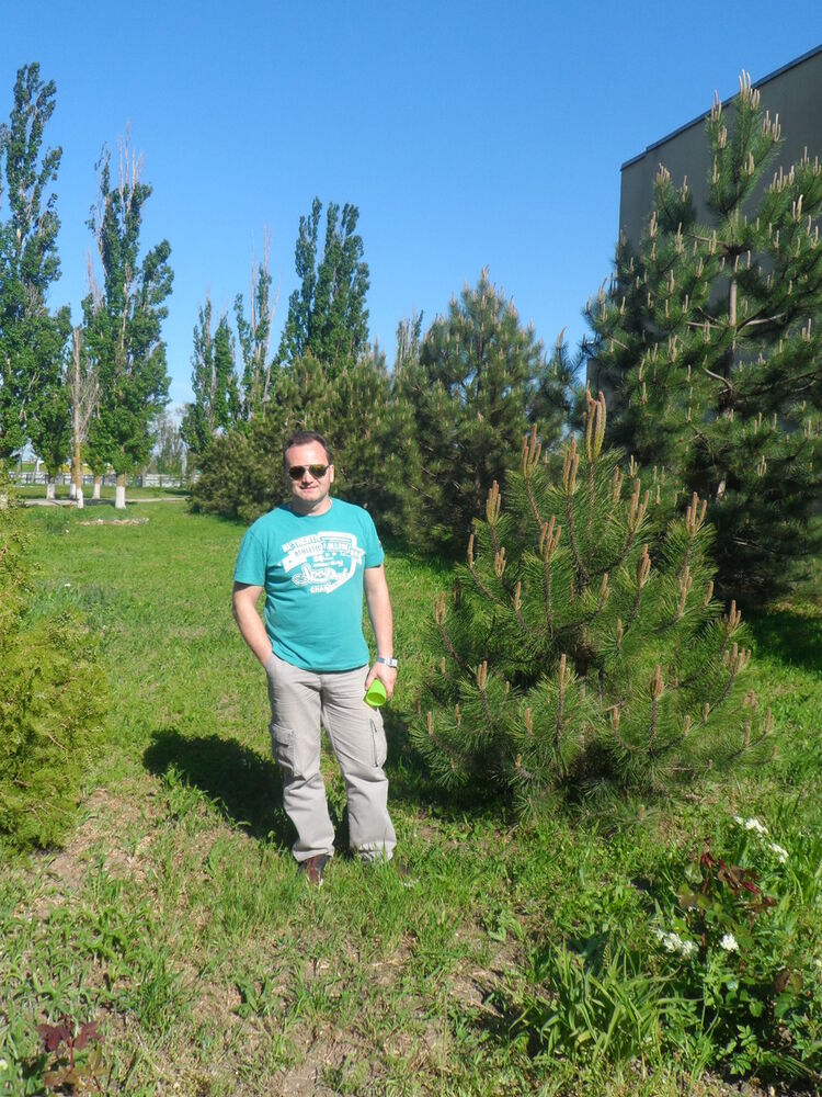  8566223  Yuriy, 45 ,    