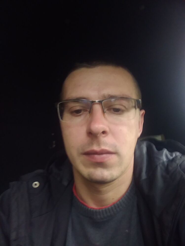  42373163  , 36 ,    