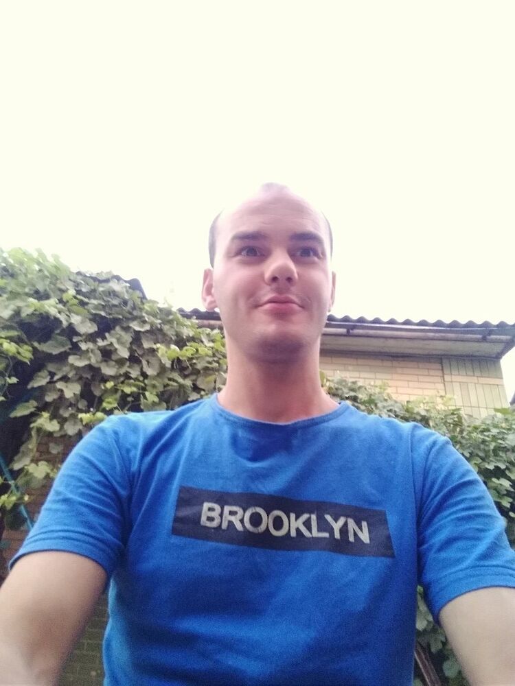  ,   Vladislav, 32 ,   ,   , c 