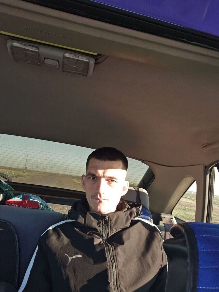  45332883  , 27 ,    