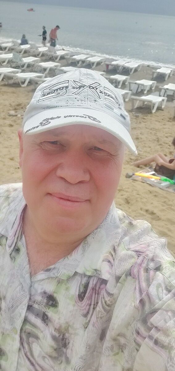 ���� 17629403 ������� ��������, 52 ����, ���� ���������� � ������