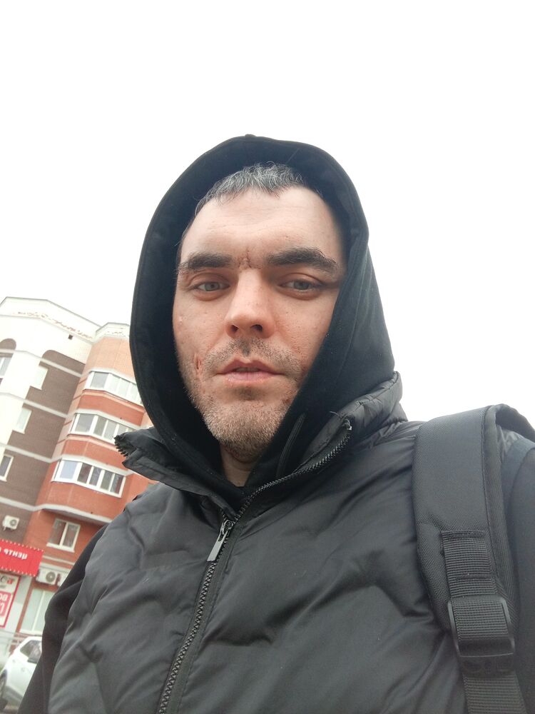  46534943  , 35 ,    