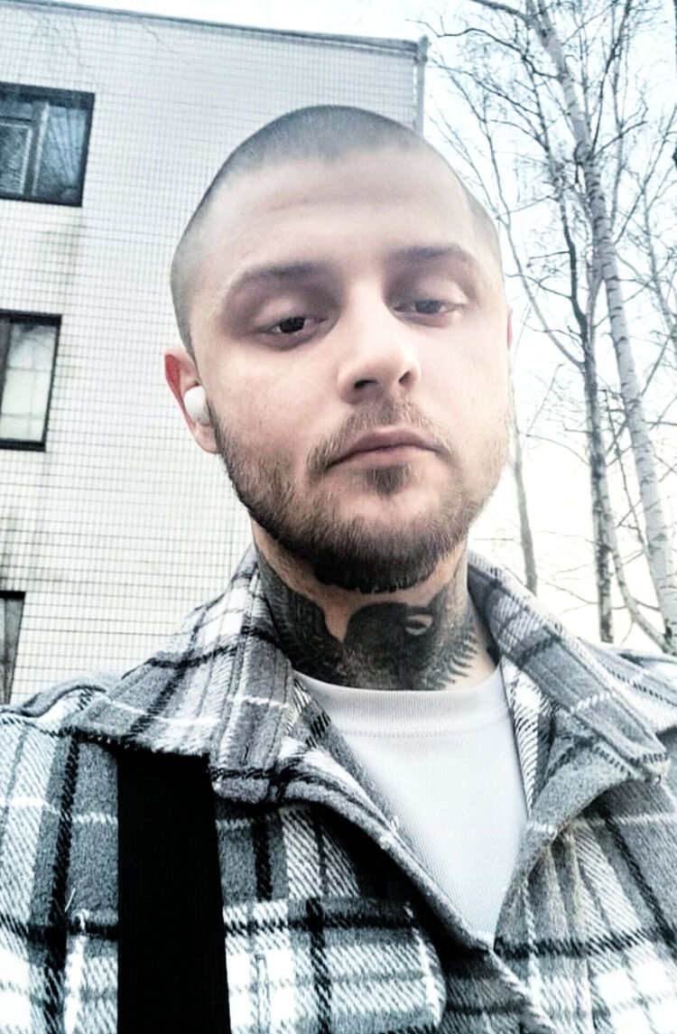  33603943  Linker, 26 ,    