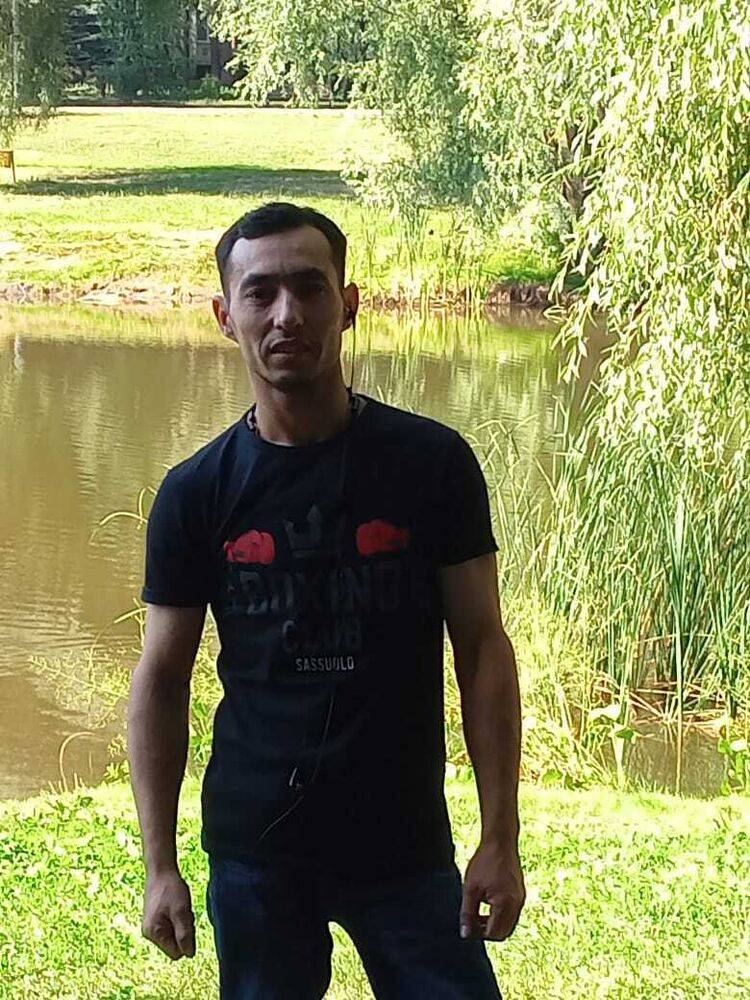  ,   Ruslan, 33 ,   ,   , c , 