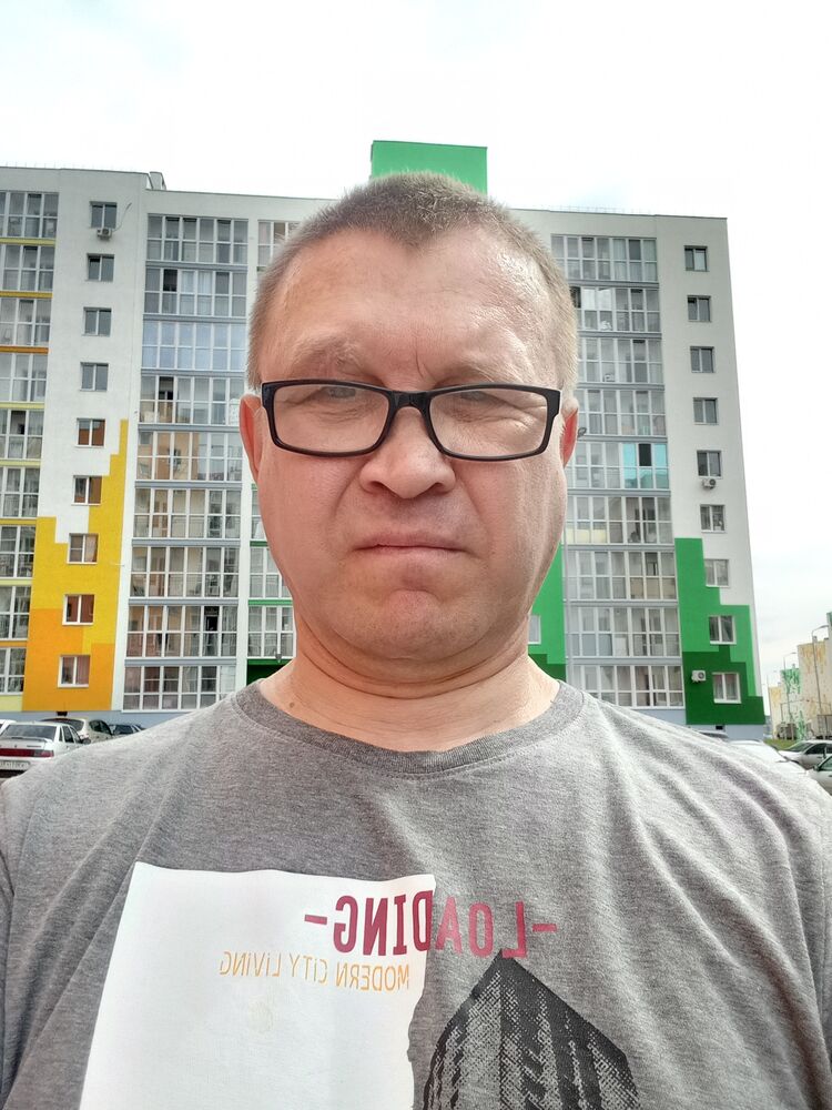  46031593  , 54 ,    