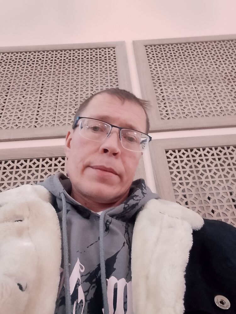  49290683  Vitaly, 43 ,    