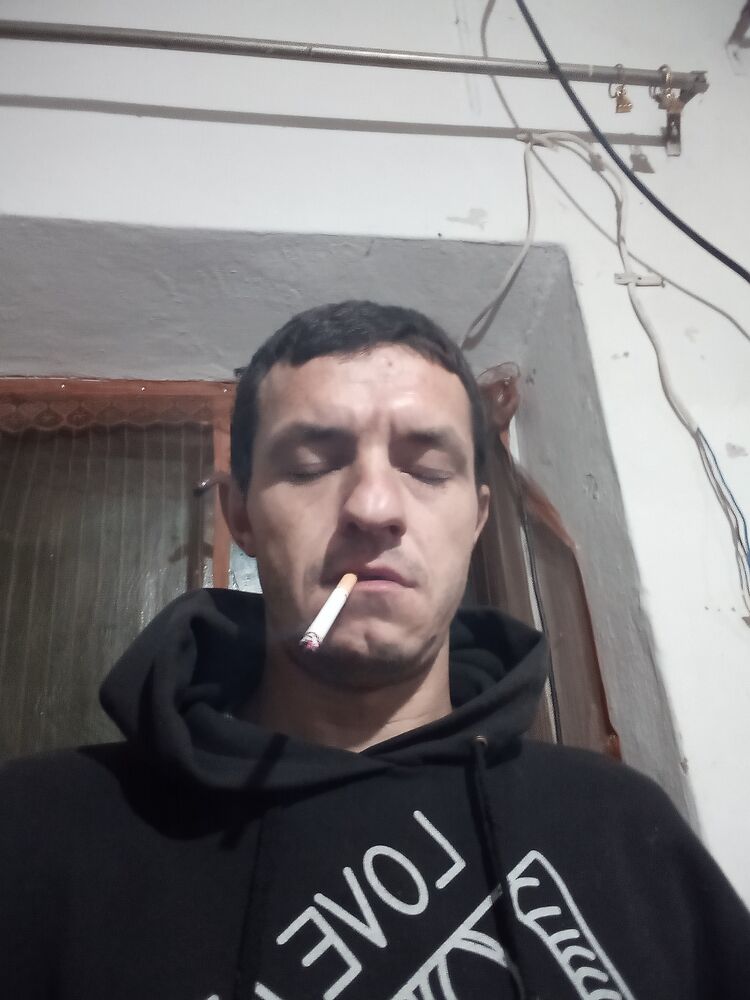  46999163  , 33 ,    