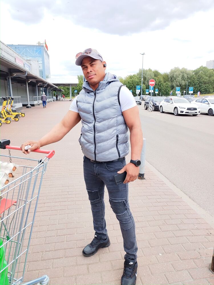 ���� 35970743 ������� Reinier, 41 ���, ���� ���������� � ������