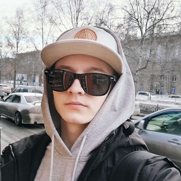  ,   Alexsis, 31 ,   ,   