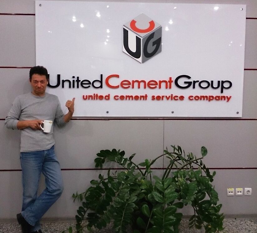  12080573  Oybek, 48 ,    