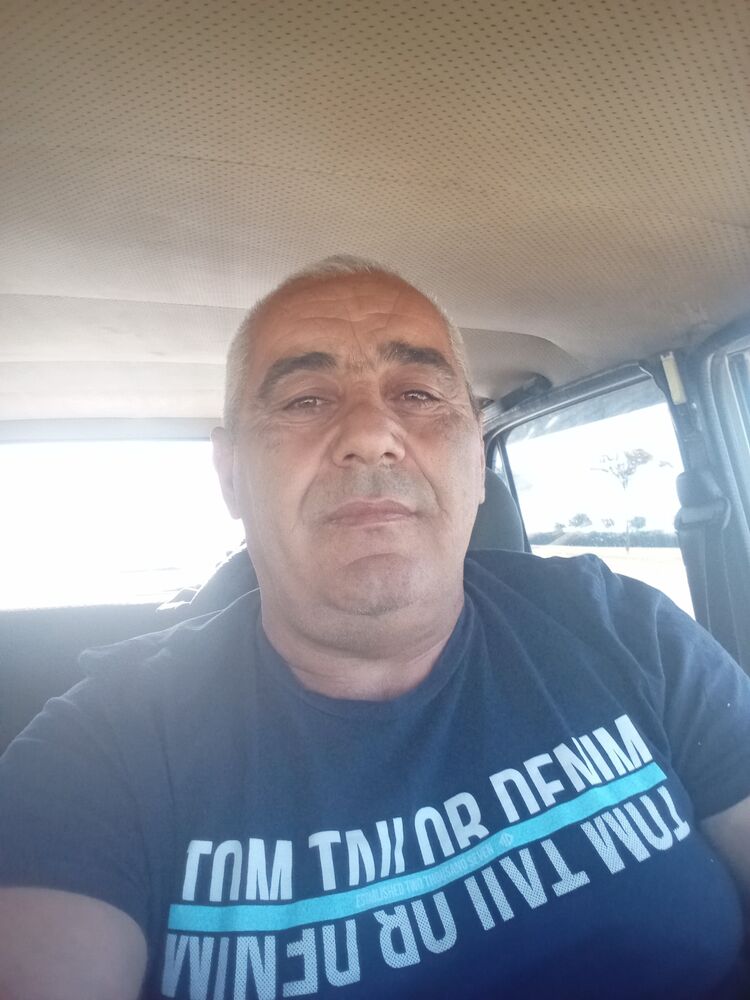  44466933  , 54 ,    