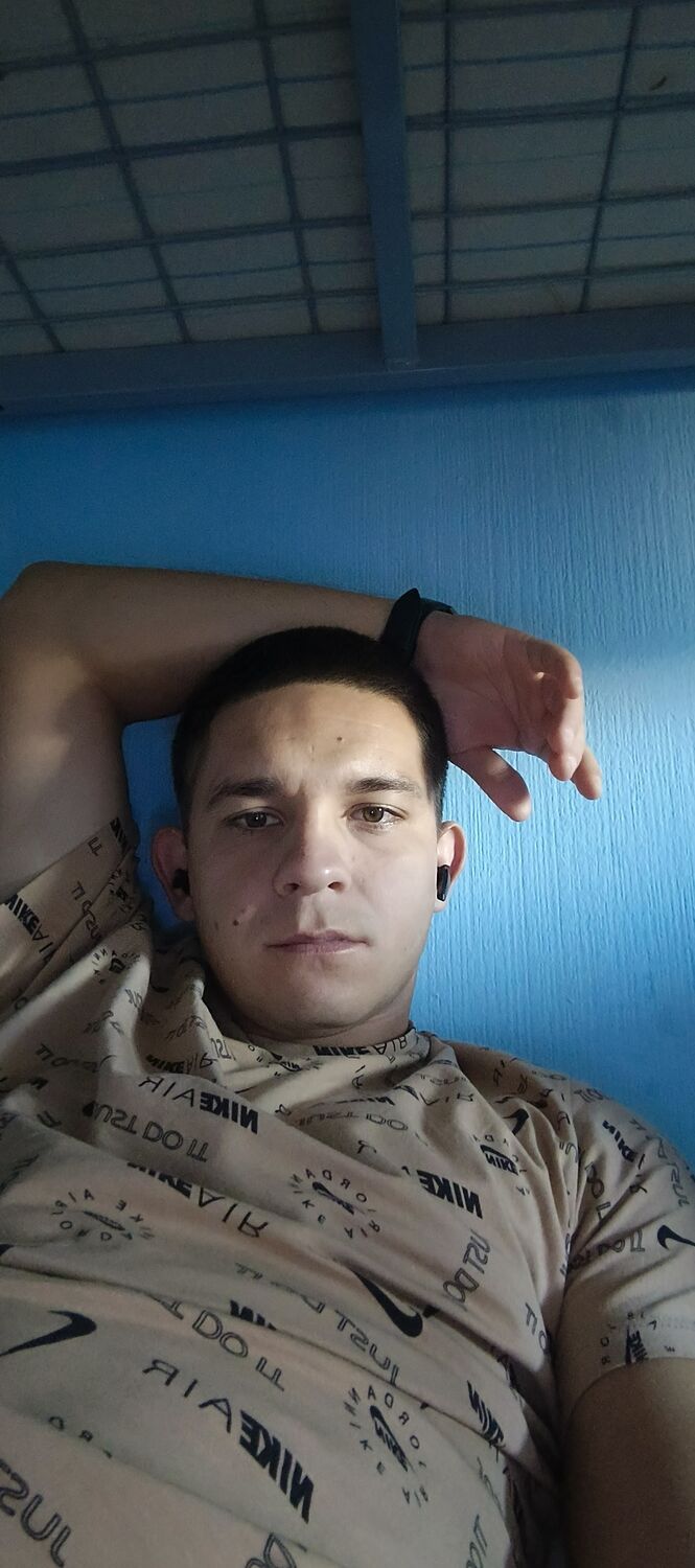  48703123  , 27 ,    