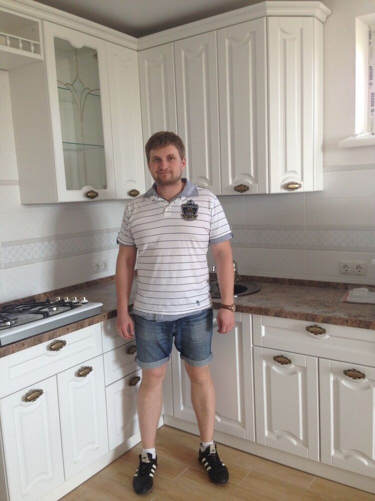  10026803  ANDREY, 38 ,    