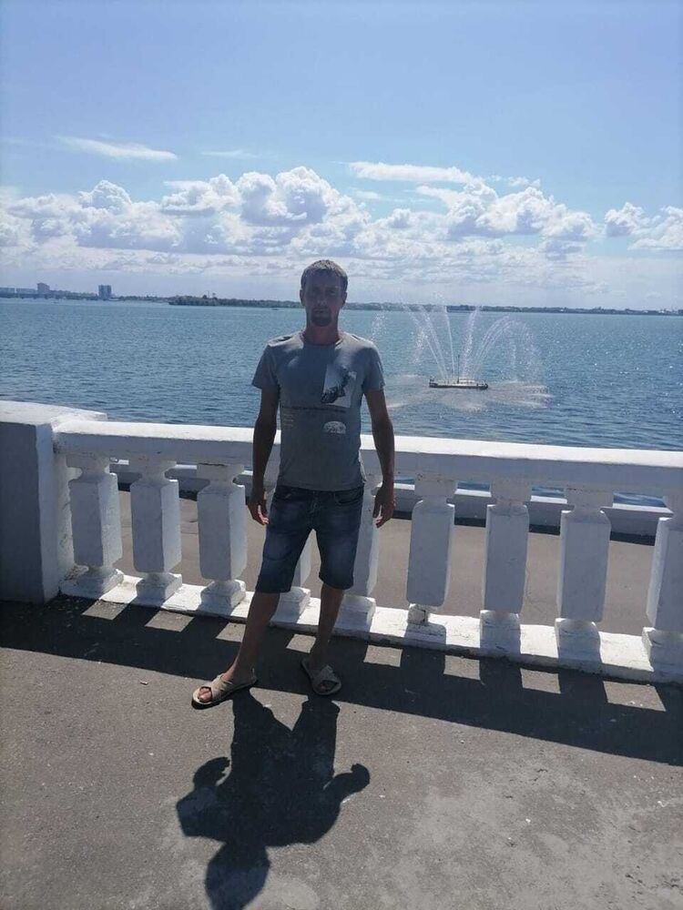  48831293  , 35 ,    