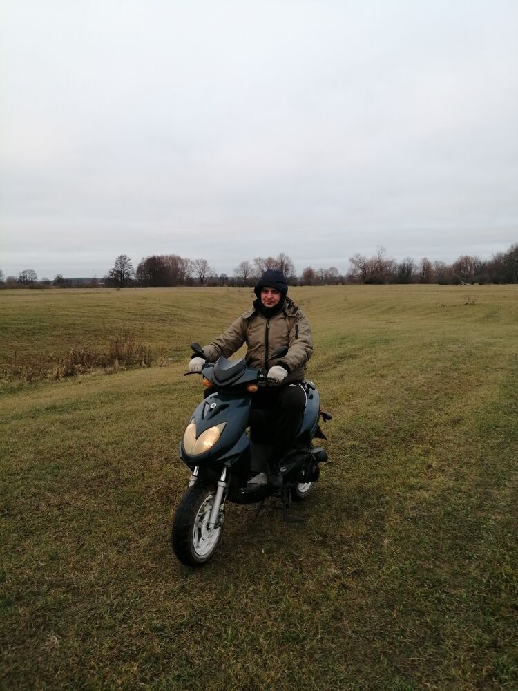  39962993  Alexey, 41 ,    