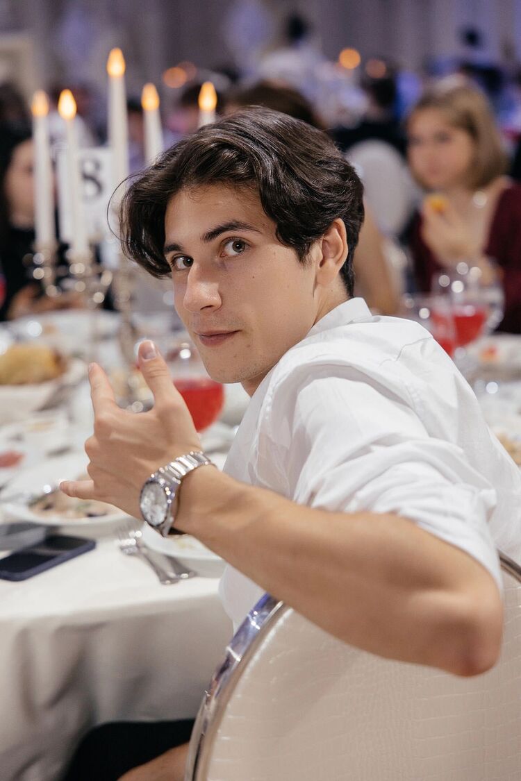  35795923  , 20 ,    -