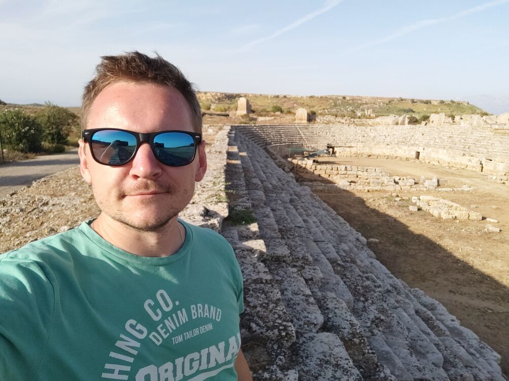  29384643  Andrew, 36 ,    Kavaklidere