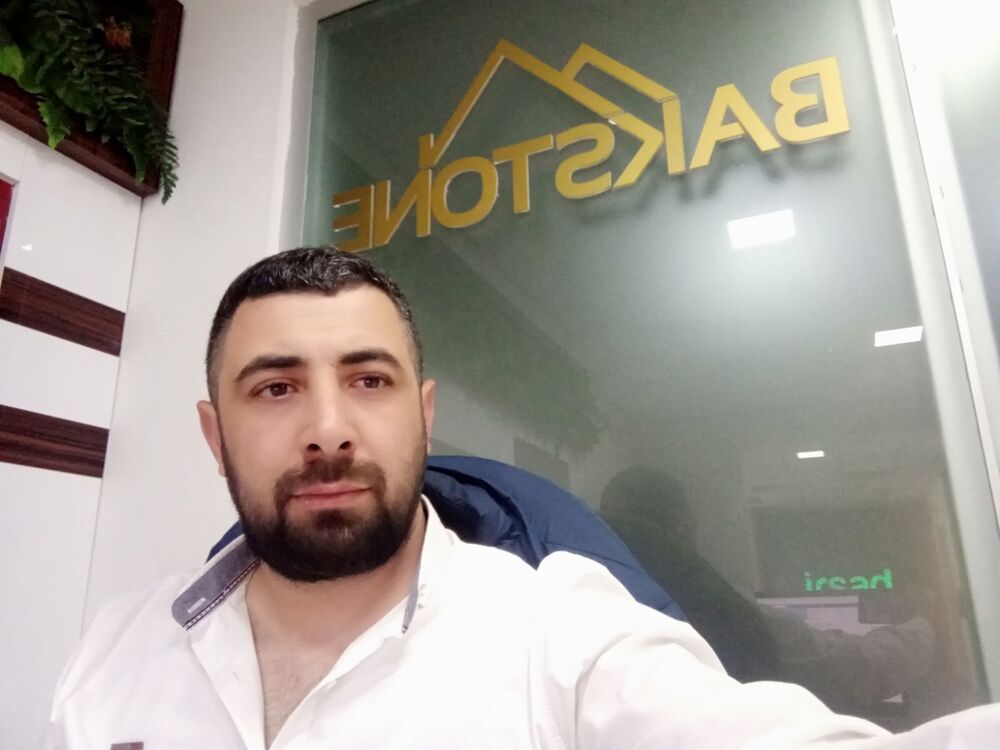  ,   Rufat, 38 ,   ,   