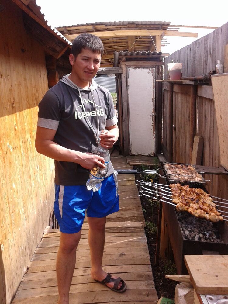  53459113  Ruslan, 36 ,    