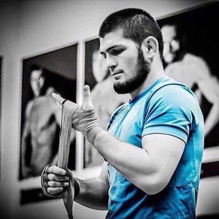  18316673  Yerik, 32 ,    