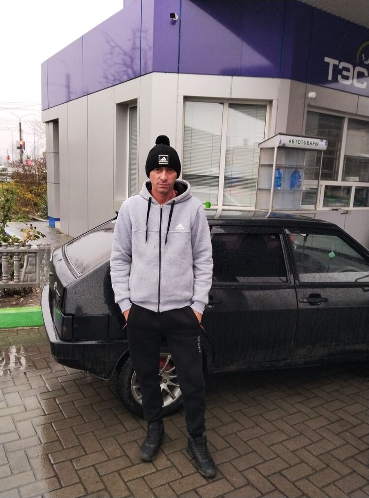  39526303  Vova, 38 ,    
