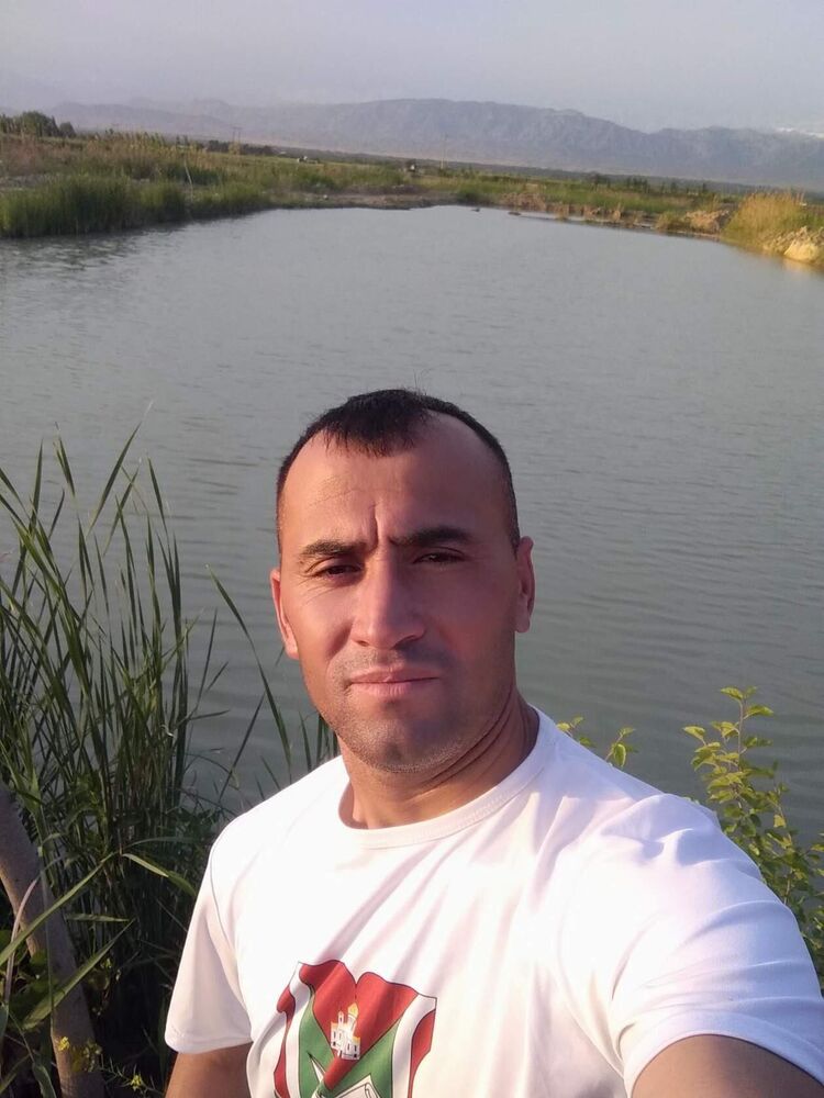  31703293  Alisher, 37 ,    