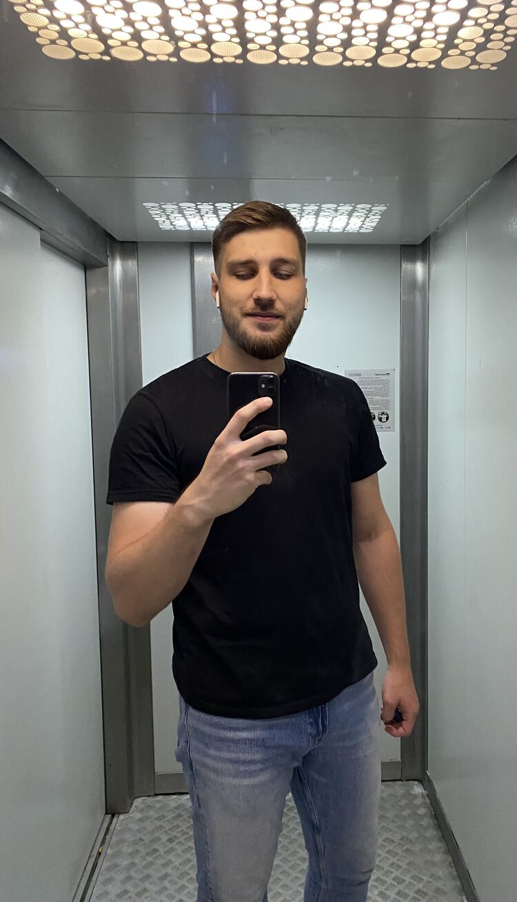  51366453  Vladislav, 29 ,    