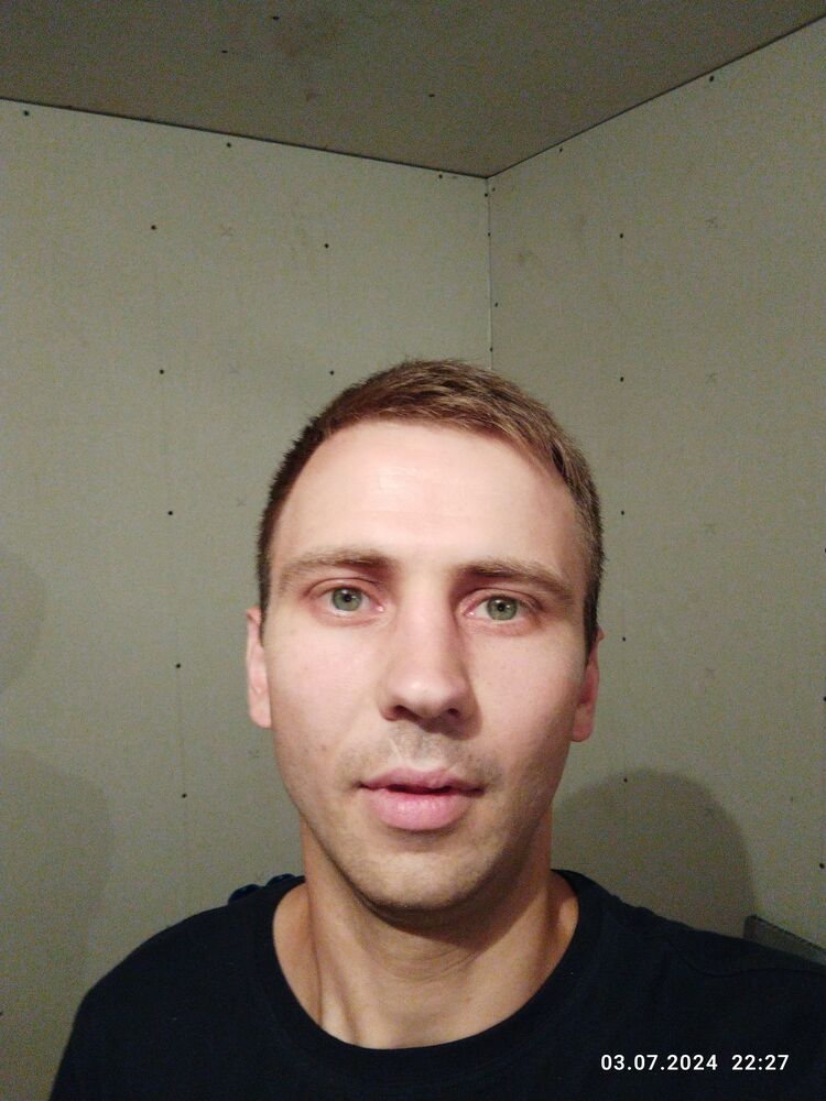  44370733  , 34 ,    