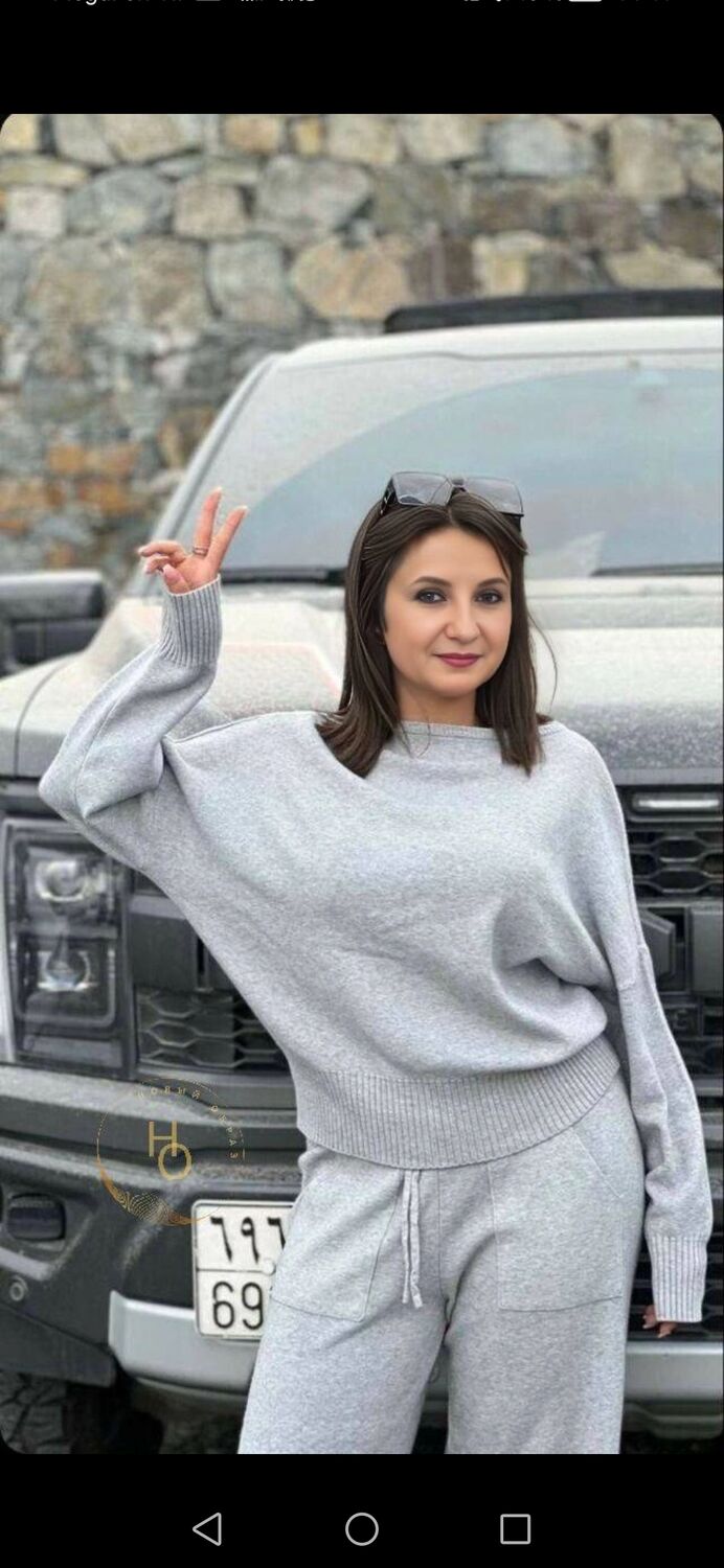  -,   , 44 ,   